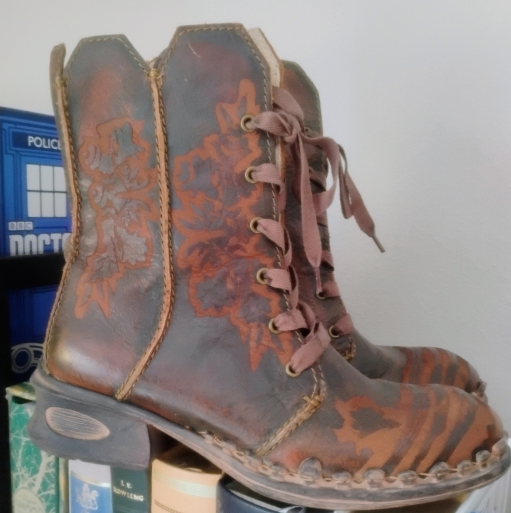 RARE Cottagecore Festival Steampunk Leather Leaf Boots From Portugal